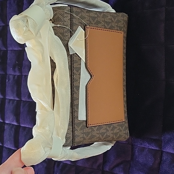 Michael Kors Brown Cece Small Logo Shoulder Bag NWT - Picture 7 of 11